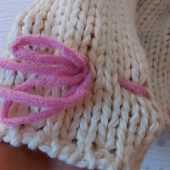 Beginning Boutique Sweater - Picture 10 of 10